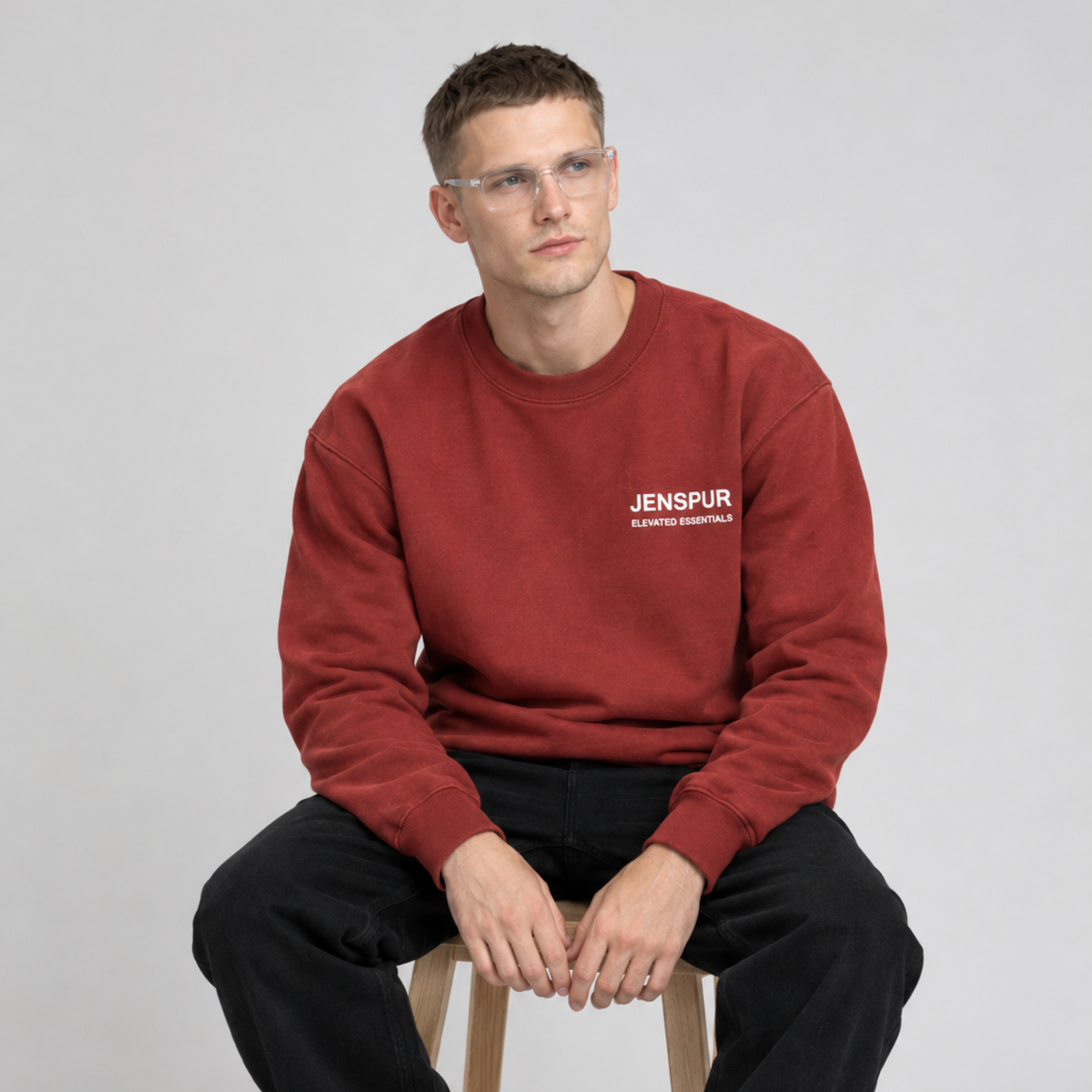 Classic Embroided Sweatshirt: Burgundy