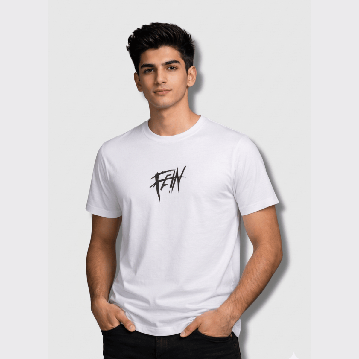 Fein Graphic T-Shirt: White